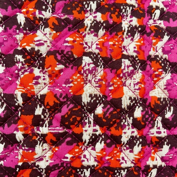 VERA BRADLEY Iconic Tote - Picture 3 of 9